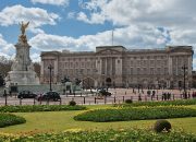 Hoeveel Ramen Heeft Buckingham Palace